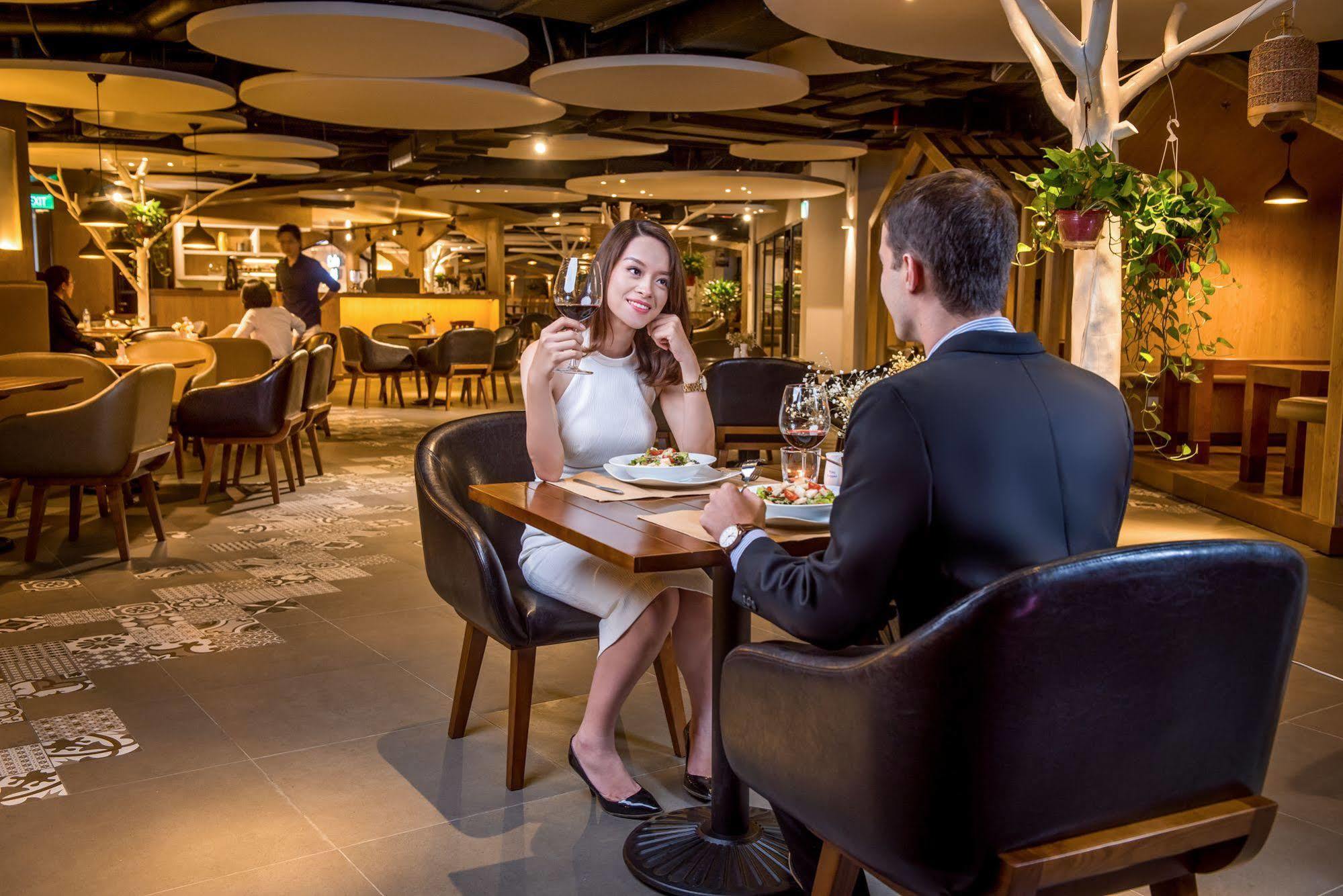 ดรีม โฮเทล แอนด์ อพาร์ตเมนต์ Hotel ฮานอย ภายนอก รูปภาพ